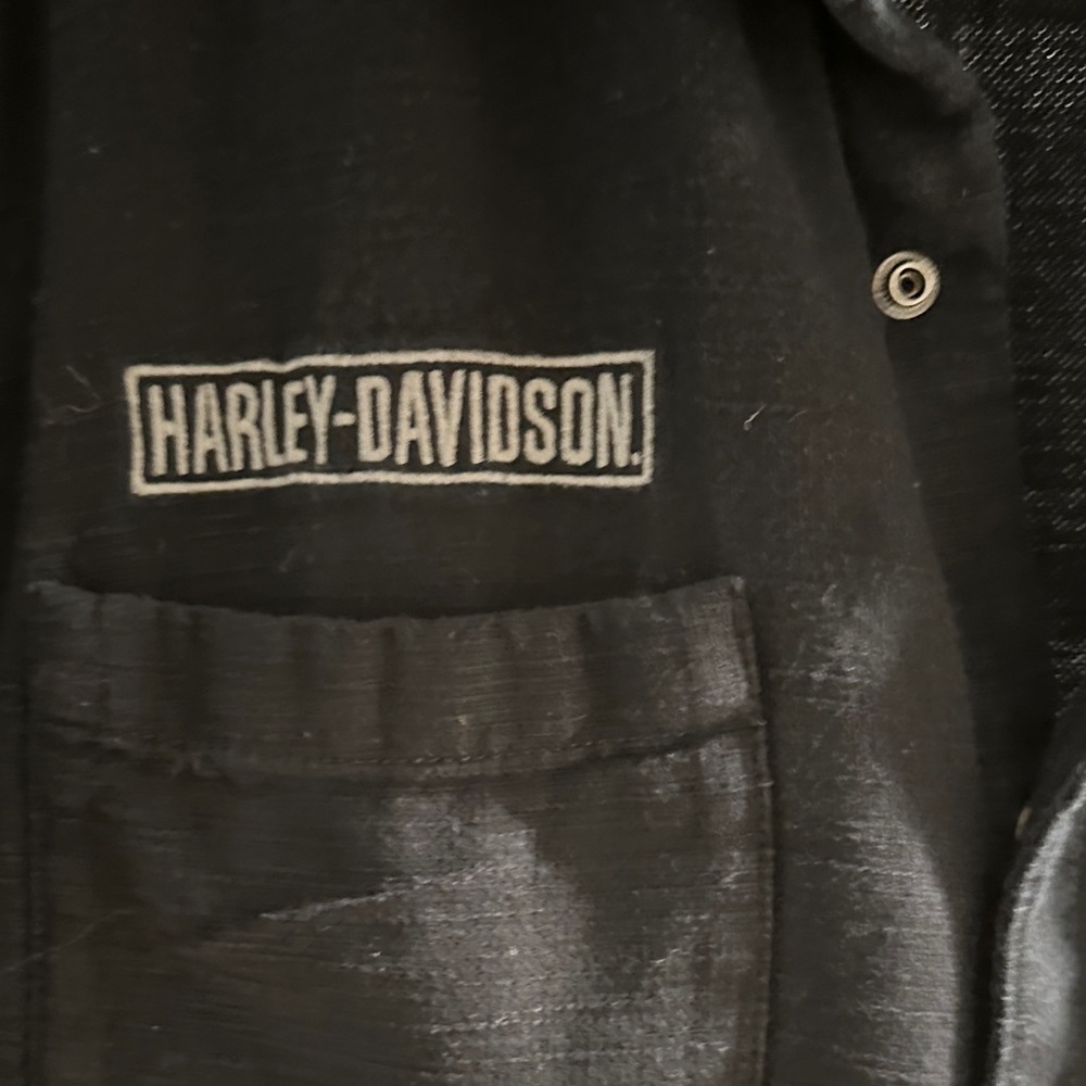 Harley-Davidson Men's Classic Black Casual Shirt - Picture 3 of 6
